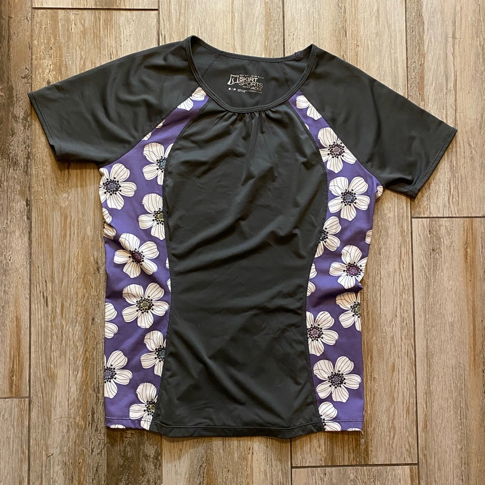 Skirt Sports tee, purple/gray floral, Small